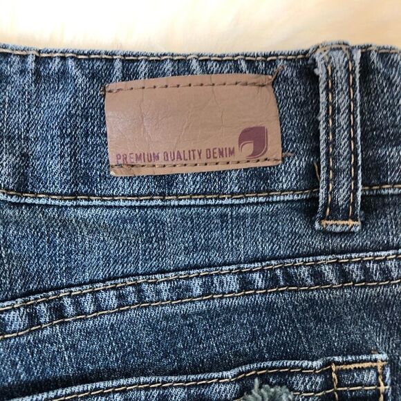 BLUENOTES Morgan Low Rise Flare distressed Jean 31/30 Medium Wash - Picture 5 of 14